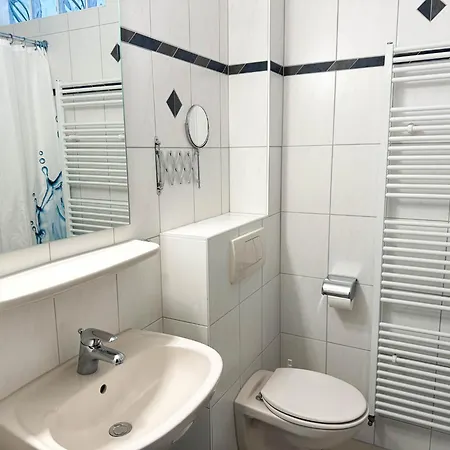 Haus Blanker Hans 8 *